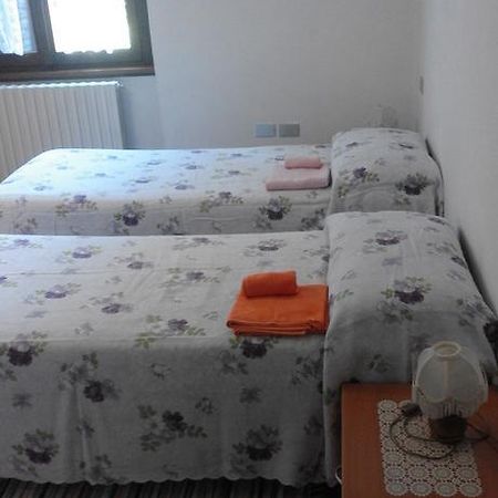 شقة Casa Livia Maria تيجليو المظهر الخارجي الصورة